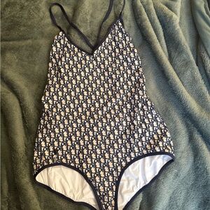 Stylish Kids Bodysuit with Navy and White Design